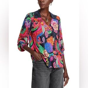 Johnny Was The Janie Favorite Polo Collar Top
Size M